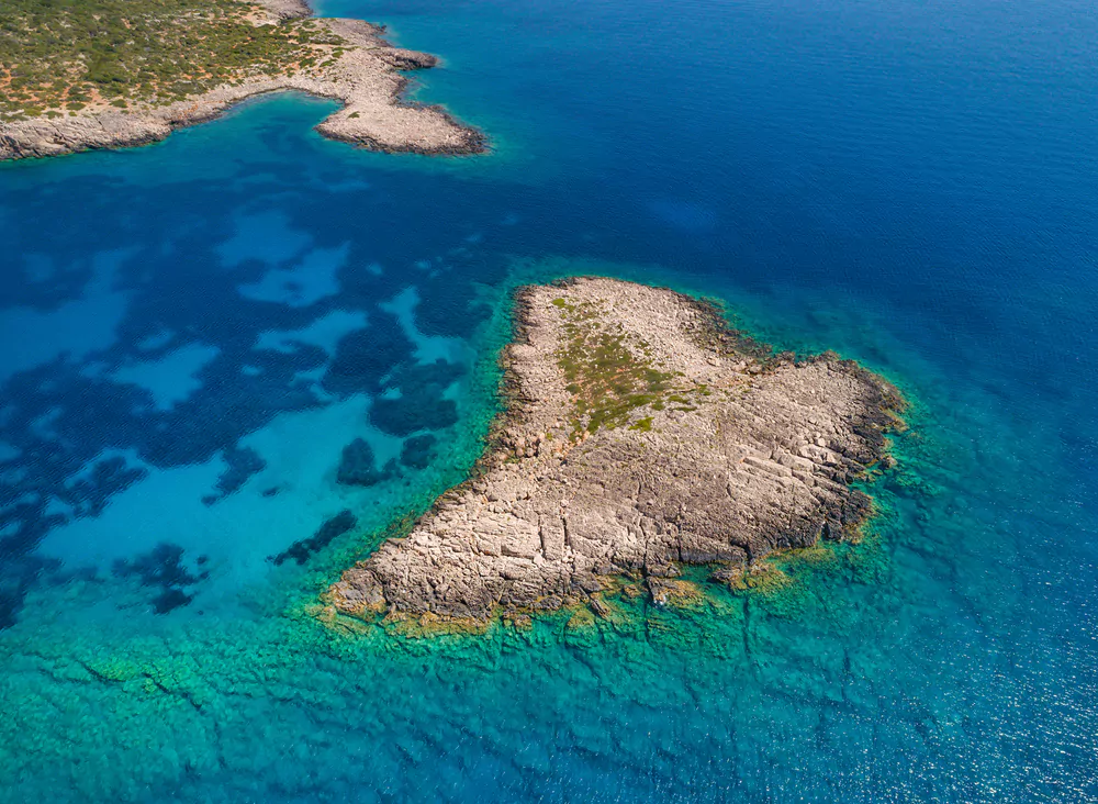 Schiza Heart Island