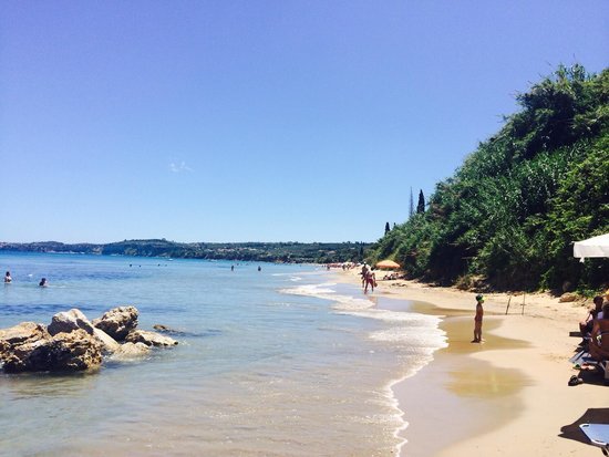 Peroulia Beach