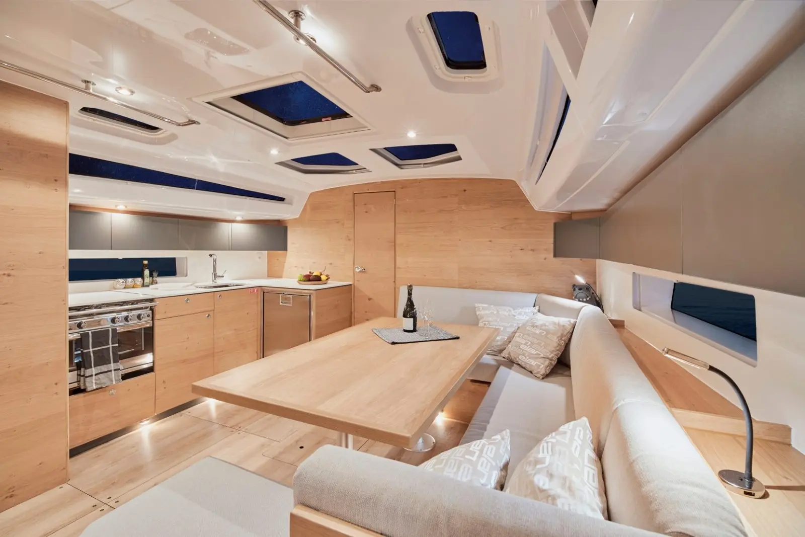 Unity Sailing Yacht